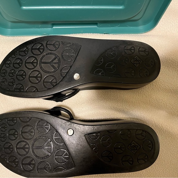 8.5 Donald Pliner leather sandals - Picture 4 of 6